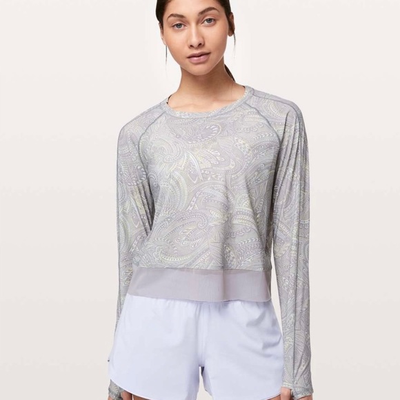 Lululemon Stripe In Stride Long Sleeve size 4 - Picture 1 of 7